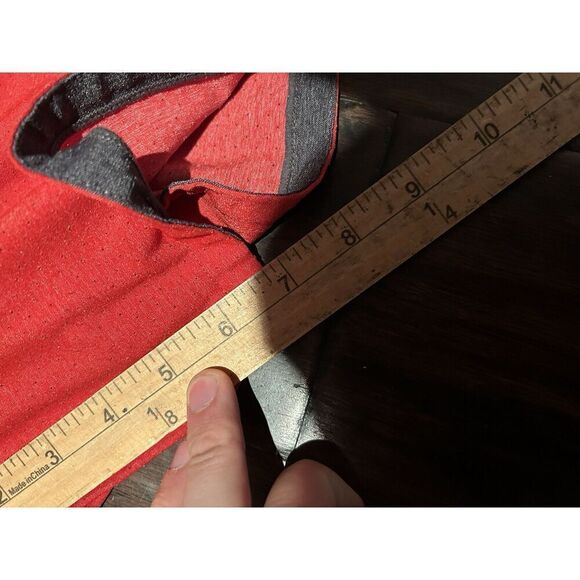 Rhone Athletic Shorts Perforated Red Men's Large Drawstring Pockets - Picture 9 of 9